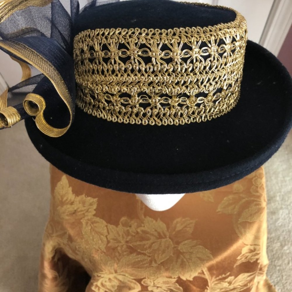 Ladies Blue Hat With Bow In Gold Trim